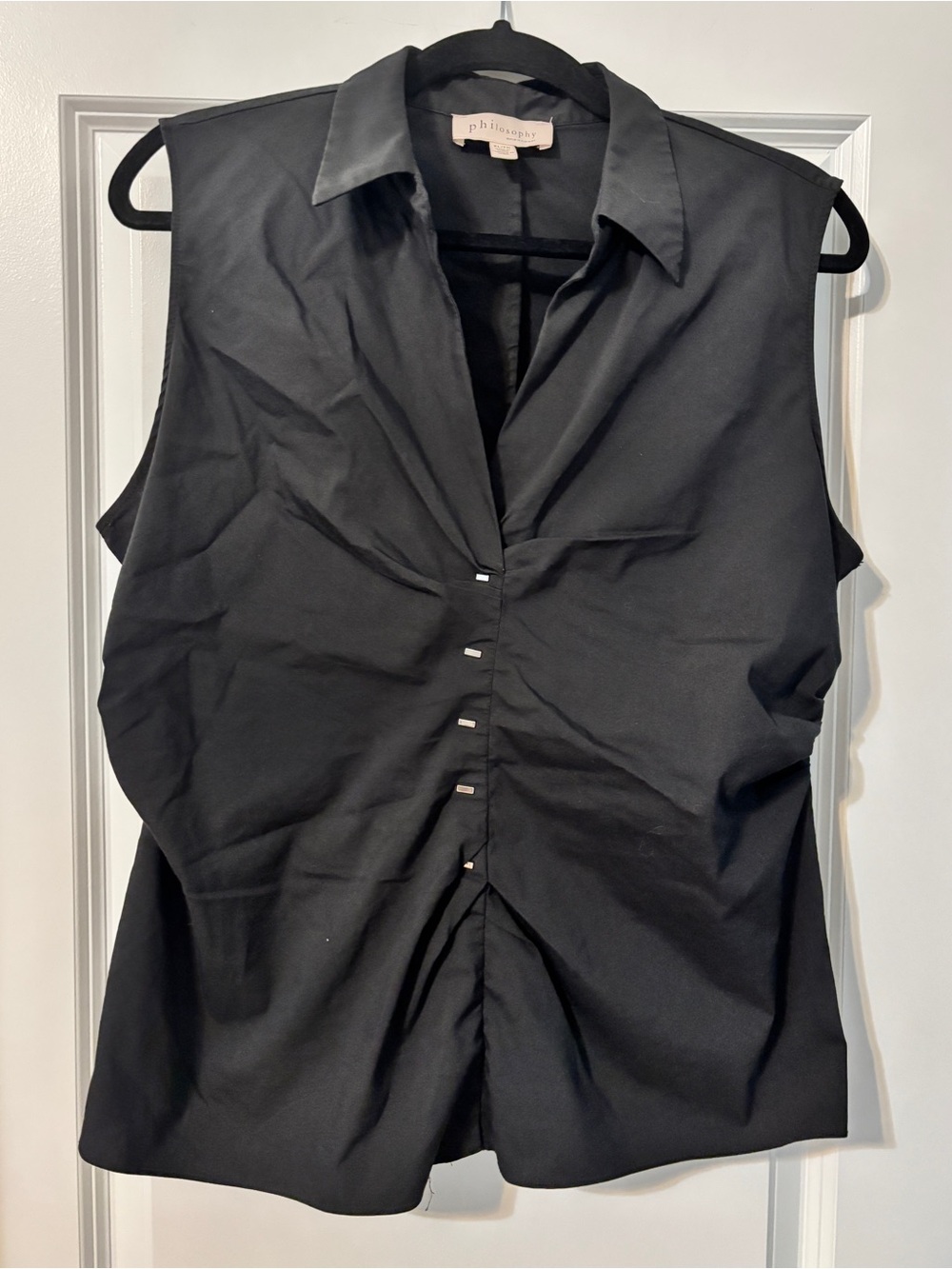 Philosophy Black Sleeveless Ruched Button Collared Blouse